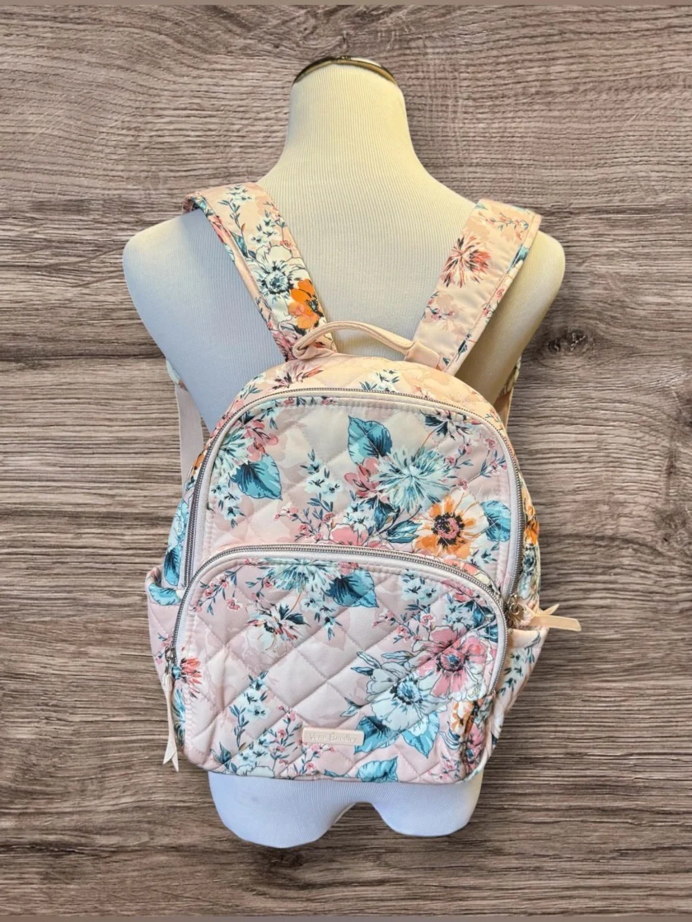 Like new! Vera Bradley Convertible Small Backpack